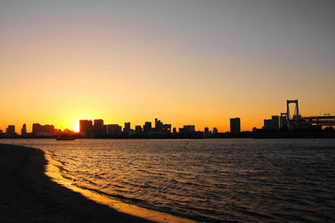 ���A�X�`���[��